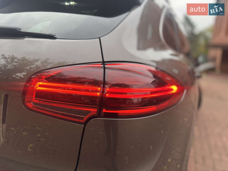 Позашляховик / Кросовер Porsche Cayenne 2015 в Києві фото 28 Позашляховик / Кросовер Porsche Cayenne 2015 в Києві