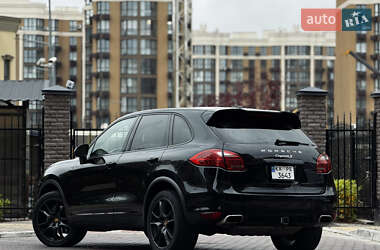 Позашляховик / Кросовер Porsche Cayenne 2012 в Києві