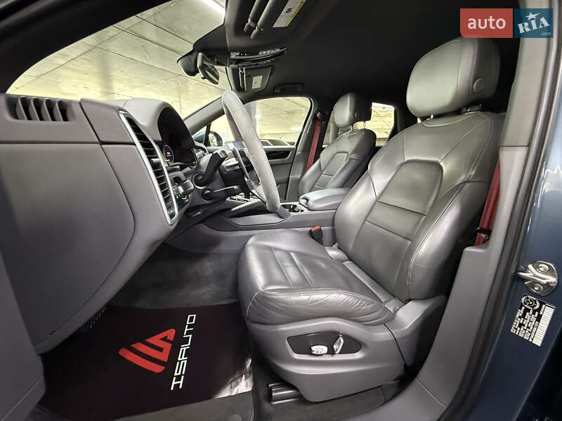 Позашляховик / Кросовер Porsche Cayenne 2019 в Одесі фото 19 Позашляховик / Кросовер Porsche Cayenne 2019 в Одесі
