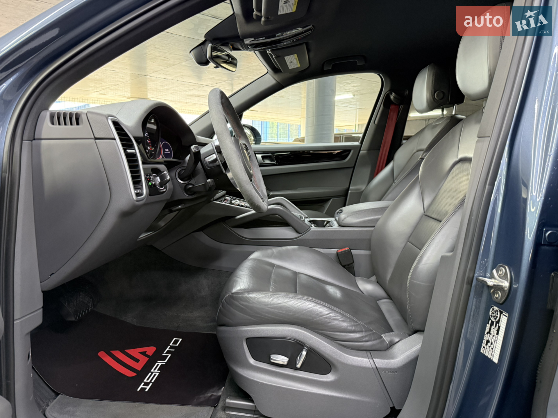 2019 Porsche Cayenne - мініатюра 21