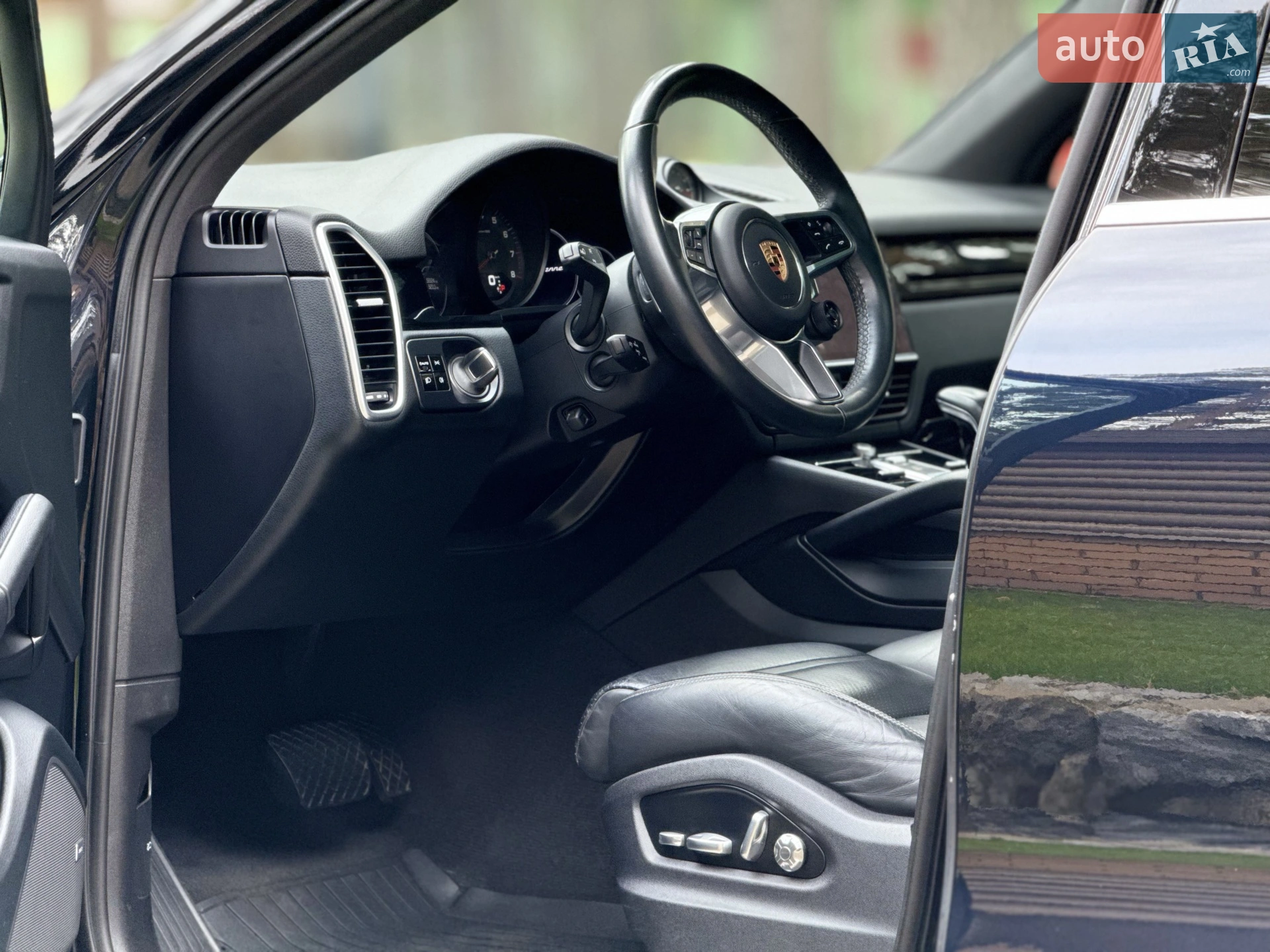 2018 Porsche Cayenne - мініатюра 38