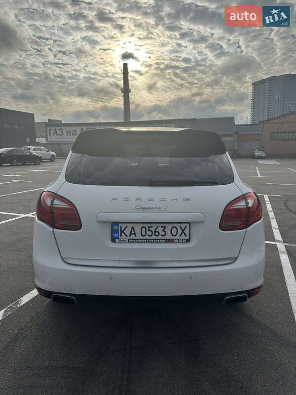 Позашляховик / Кросовер Porsche Cayenne 2013 в Києві фото 8 Позашляховик / Кросовер Porsche Cayenne 2013 в Києві