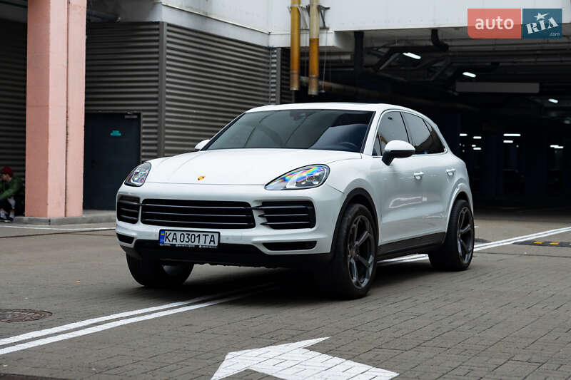 Позашляховик / Кросовер Porsche Cayenne 2020 в Києві