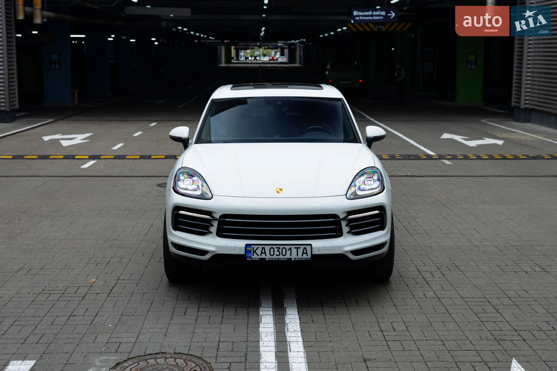 2020 Porsche Cayenne - мініатюра 16