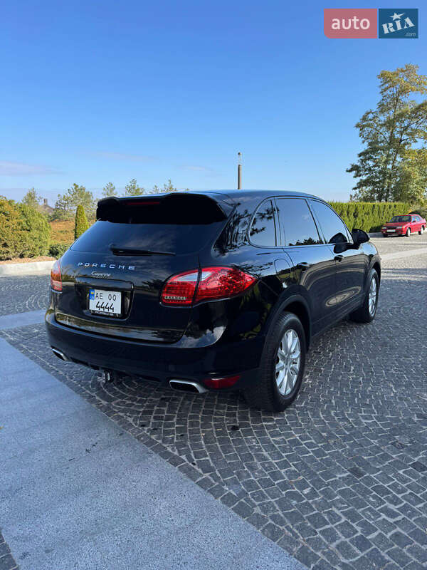 Позашляховик / Кросовер Porsche Cayenne 2014 в Дніпрі фото 2 Позашляховик / Кросовер Porsche Cayenne 2014 в Дніпрі