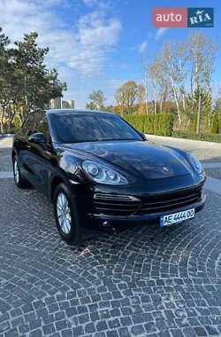 Позашляховик / Кросовер Porsche Cayenne 2014 в Дніпрі