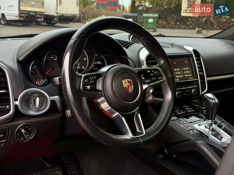 Внедорожник / Кроссовер Porsche Cayenne 2015 в Тернополе фото 20 Внедорожник / Кроссовер Porsche Cayenne 2015 в Тернополе