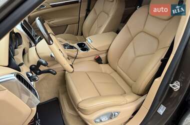 Внедорожник / Кроссовер Porsche Cayenne 2013 в Киеве
