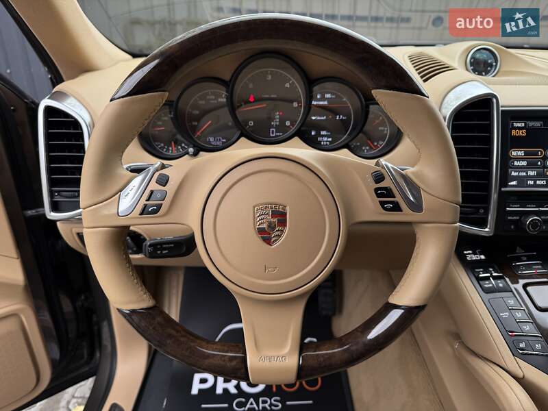 Позашляховик / Кросовер Porsche Cayenne 2013 в Києві фото 40 Позашляховик / Кросовер Porsche Cayenne 2013 в Києві