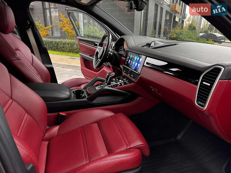 Позашляховик / Кросовер Porsche Cayenne 2019 в Києві фото 38 Позашляховик / Кросовер Porsche Cayenne 2019 в Києві