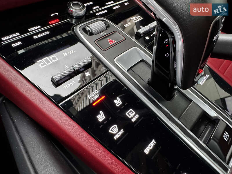 Позашляховик / Кросовер Porsche Cayenne 2019 в Києві фото 52 Позашляховик / Кросовер Porsche Cayenne 2019 в Києві