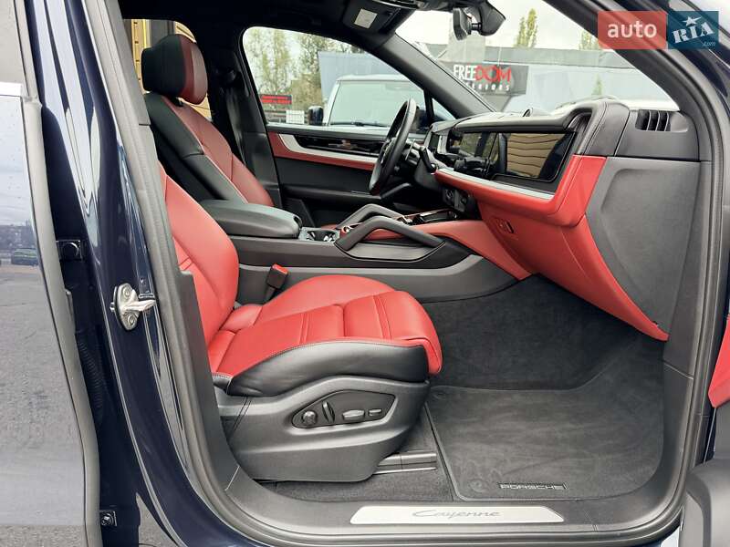 Позашляховик / Кросовер Porsche Cayenne 2023 в Києві фото 10 Позашляховик / Кросовер Porsche Cayenne 2023 в Києві