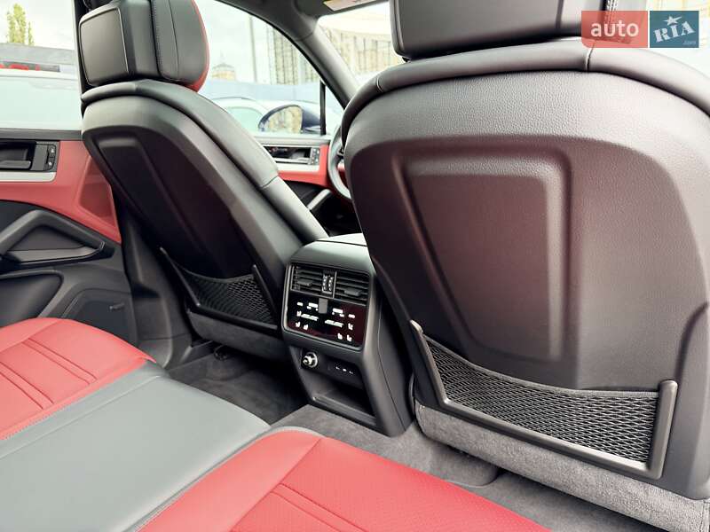 Позашляховик / Кросовер Porsche Cayenne 2023 в Києві фото 23 Позашляховик / Кросовер Porsche Cayenne 2023 в Києві