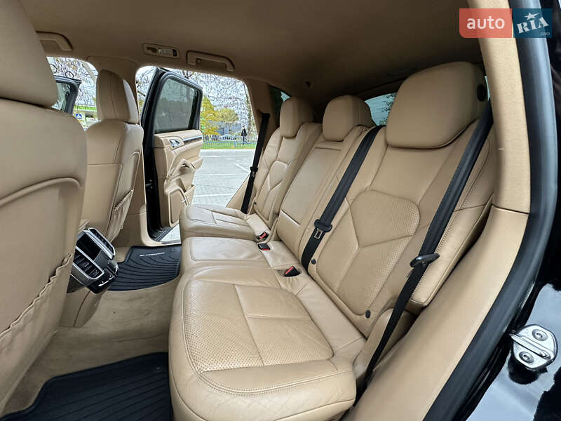 Позашляховик / Кросовер Porsche Cayenne 2013 в Одесі фото 5 Позашляховик / Кросовер Porsche Cayenne 2013 в Одесі