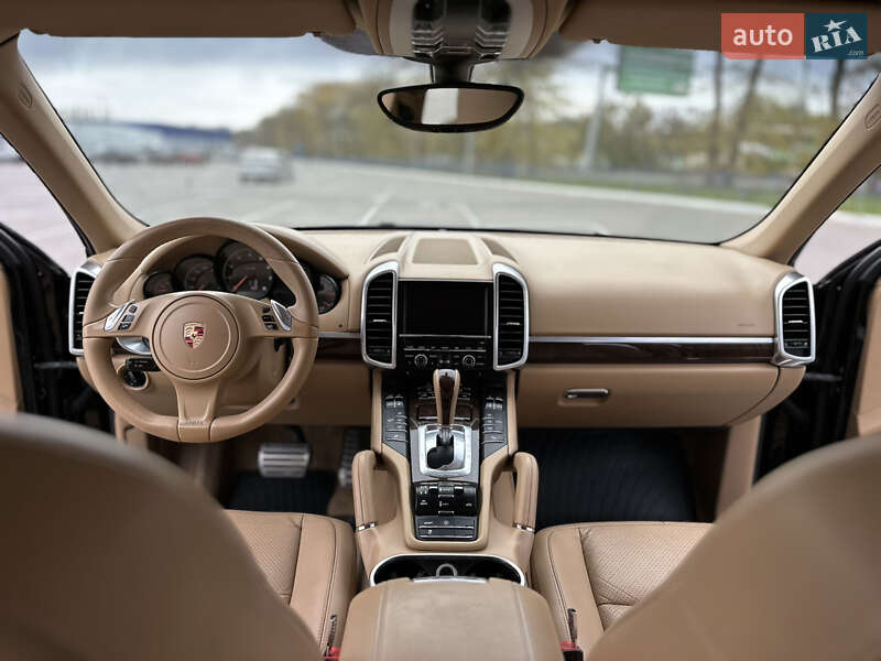 Позашляховик / Кросовер Porsche Cayenne 2013 в Одесі фото 47 Позашляховик / Кросовер Porsche Cayenne 2013 в Одесі