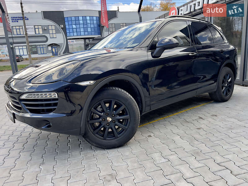 Позашляховик / Кросовер Porsche Cayenne 2011 в Чернівцях фото 25 Позашляховик / Кросовер Porsche Cayenne 2011 в Чернівцях