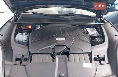 Позашляховик / Кросовер Porsche Cayenne 2019 в  фото 9 Позашляховик / Кросовер Porsche Cayenne 2019 в