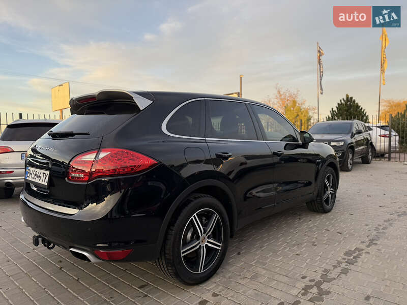 Позашляховик / Кросовер Porsche Cayenne 2013 в Одесі фото 38 Позашляховик / Кросовер Porsche Cayenne 2013 в Одесі