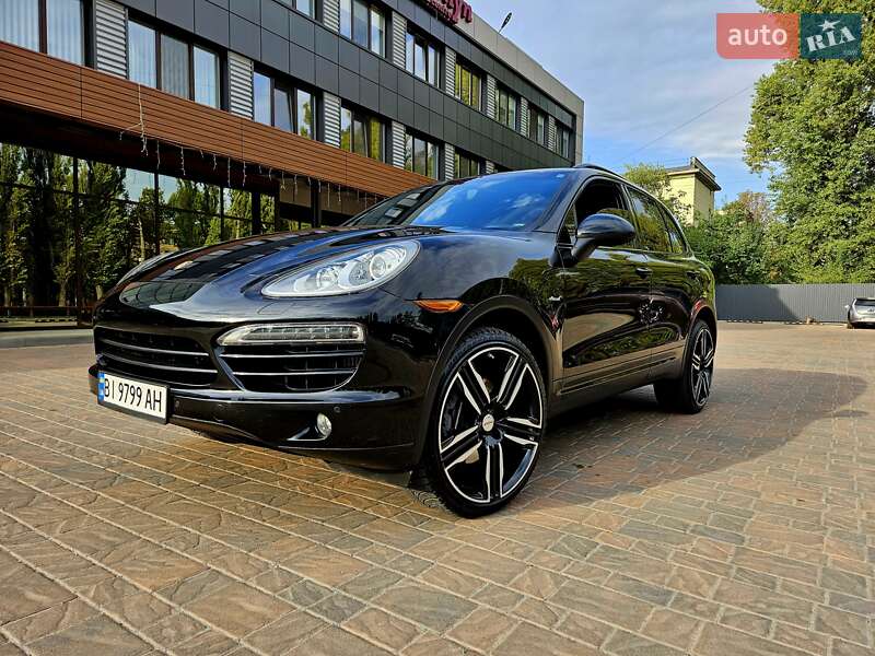 Внедорожник / Кроссовер Porsche Cayenne 2013 в Полтаве фото 7 Внедорожник / Кроссовер Porsche Cayenne 2013 в Полтаве