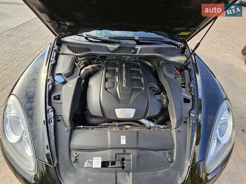 Внедорожник / Кроссовер Porsche Cayenne 2013 в Полтаве фото 125 Внедорожник / Кроссовер Porsche Cayenne 2013 в Полтаве