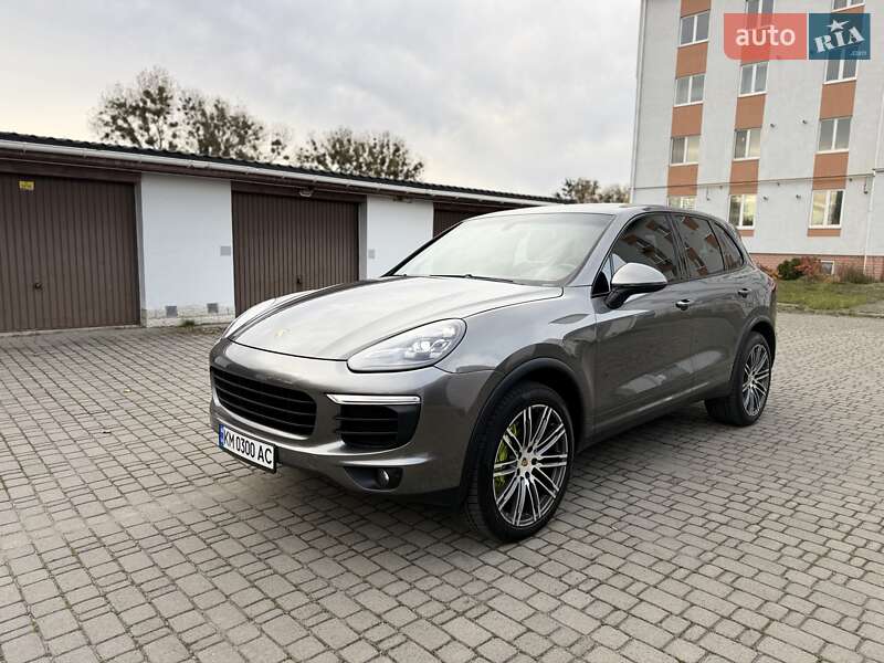 Позашляховик / Кросовер Porsche Cayenne 2015 в Малині фото 9 Позашляховик / Кросовер Porsche Cayenne 2015 в Малині