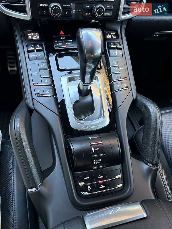 Позашляховик / Кросовер Porsche Cayenne 2015 в Малині фото 25 Позашляховик / Кросовер Porsche Cayenne 2015 в Малині