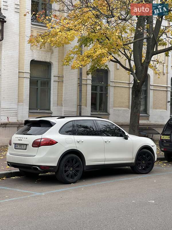 Позашляховик / Кросовер Porsche Cayenne 2010 в Києві фото 7 Позашляховик / Кросовер Porsche Cayenne 2010 в Києві
