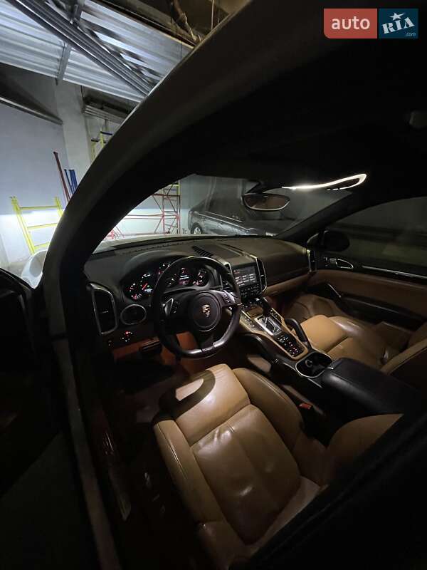 Позашляховик / Кросовер Porsche Cayenne 2010 в Києві фото 9 Позашляховик / Кросовер Porsche Cayenne 2010 в Києві