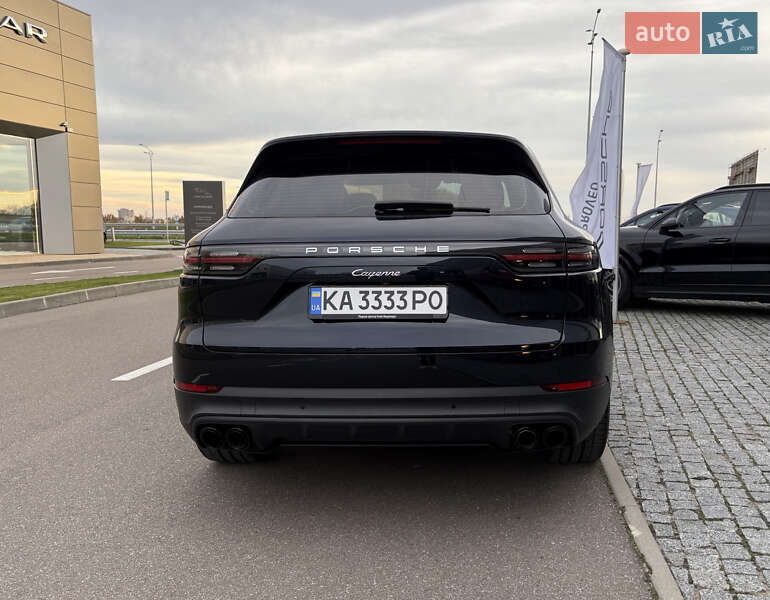 Позашляховик / Кросовер Porsche Cayenne 2018 в Києві