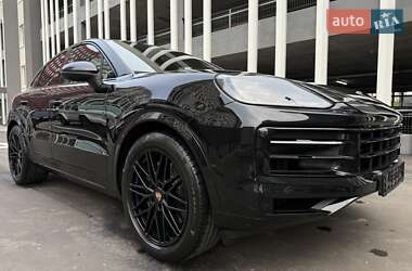Внедорожник / Кроссовер Porsche Cayenne 2024 в Киеве