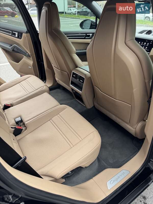 Позашляховик / Кросовер Porsche Cayenne 2021 в Києві фото 16 Позашляховик / Кросовер Porsche Cayenne 2021 в Києві