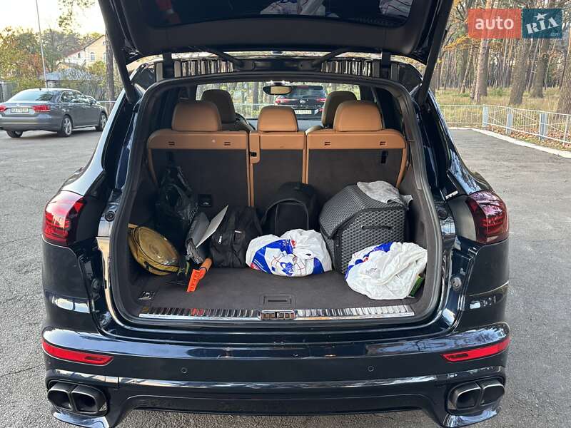 Позашляховик / Кросовер Porsche Cayenne 2015 в Києві фото 31 Позашляховик / Кросовер Porsche Cayenne 2015 в Києві