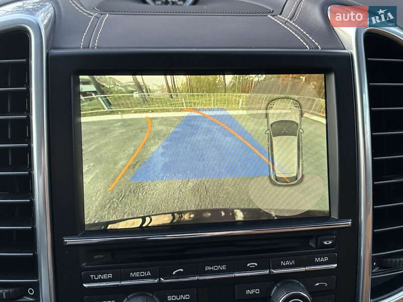 Позашляховик / Кросовер Porsche Cayenne 2015 в Києві фото 43 Позашляховик / Кросовер Porsche Cayenne 2015 в Києві