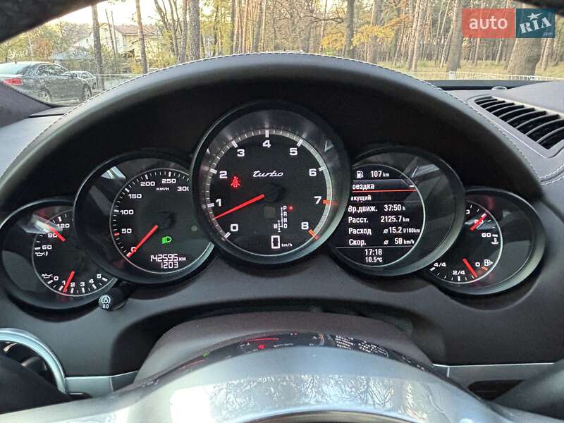 Позашляховик / Кросовер Porsche Cayenne 2015 в Києві фото 47 Позашляховик / Кросовер Porsche Cayenne 2015 в Києві