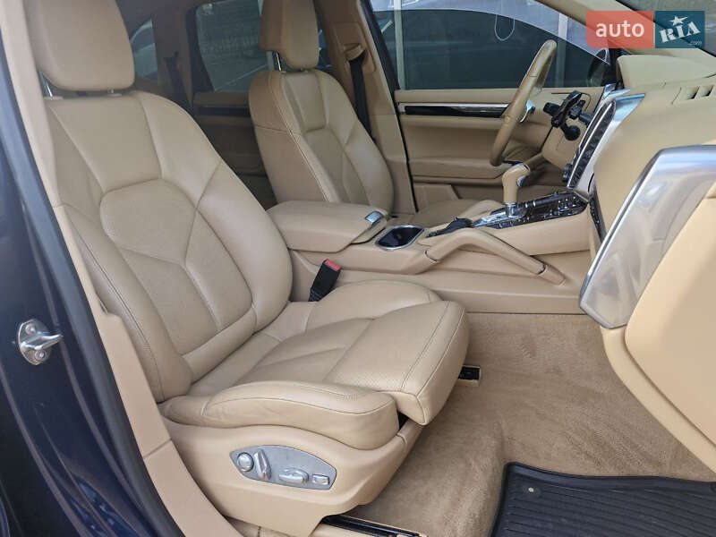 Позашляховик / Кросовер Porsche Cayenne 2013 в Києві фото 9 Позашляховик / Кросовер Porsche Cayenne 2013 в Києві