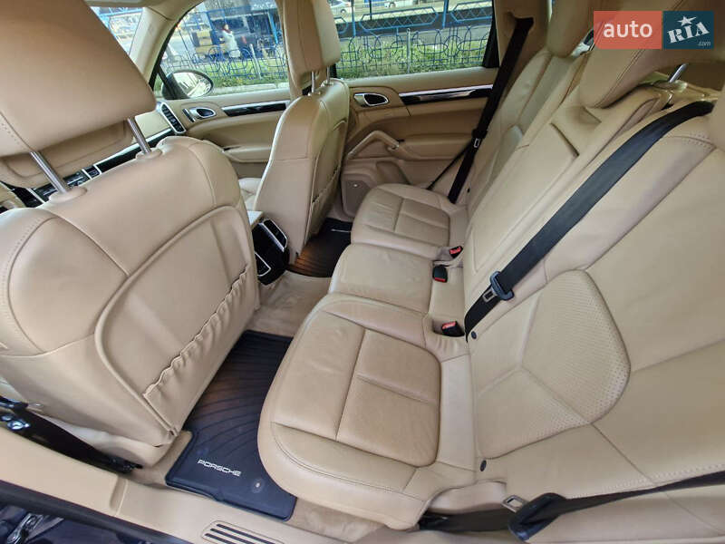 Позашляховик / Кросовер Porsche Cayenne 2013 в Києві фото 12 Позашляховик / Кросовер Porsche Cayenne 2013 в Києві