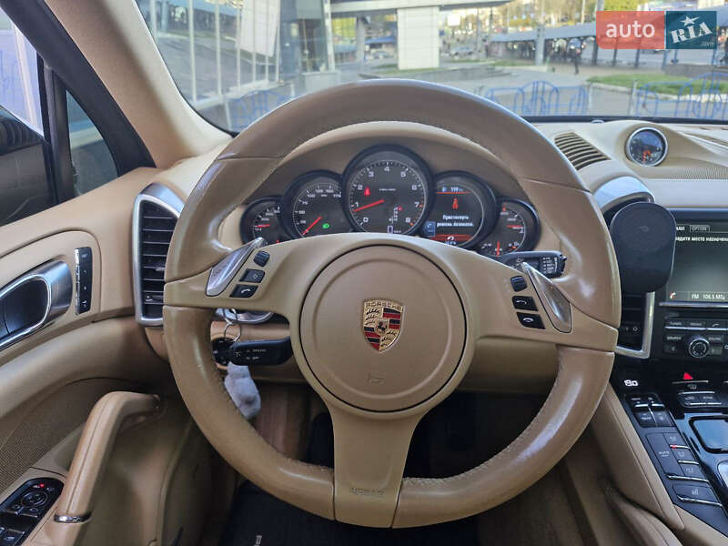 Позашляховик / Кросовер Porsche Cayenne 2013 в Києві фото 17 Позашляховик / Кросовер Porsche Cayenne 2013 в Києві