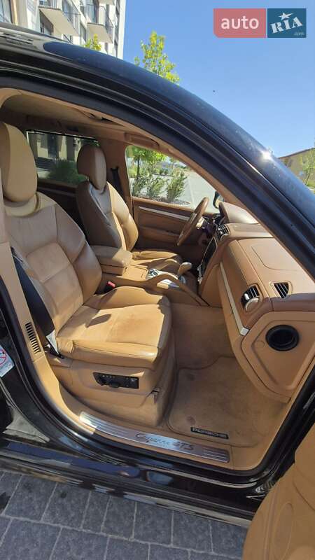 Позашляховик / Кросовер Porsche Cayenne 2008 в Пустомитах фото 27 Позашляховик / Кросовер Porsche Cayenne 2008 в Пустомитах