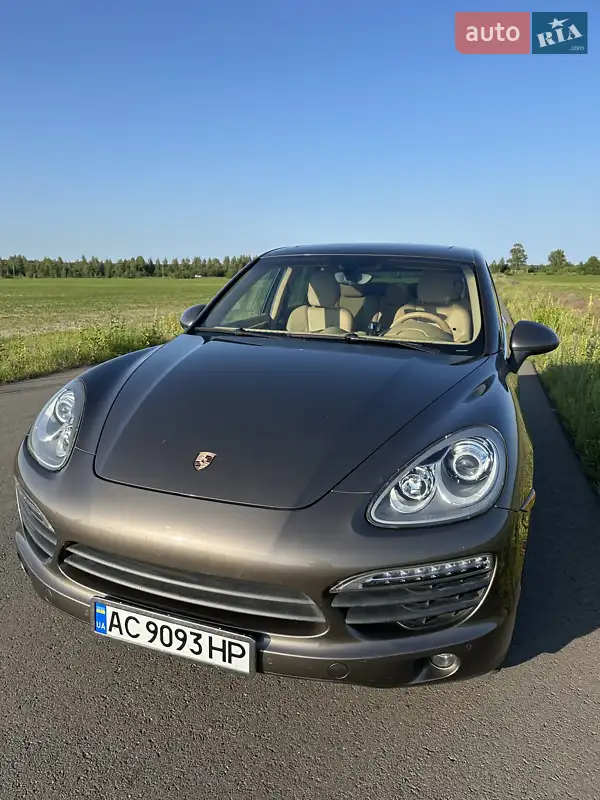 Porsche Cayenne 2014