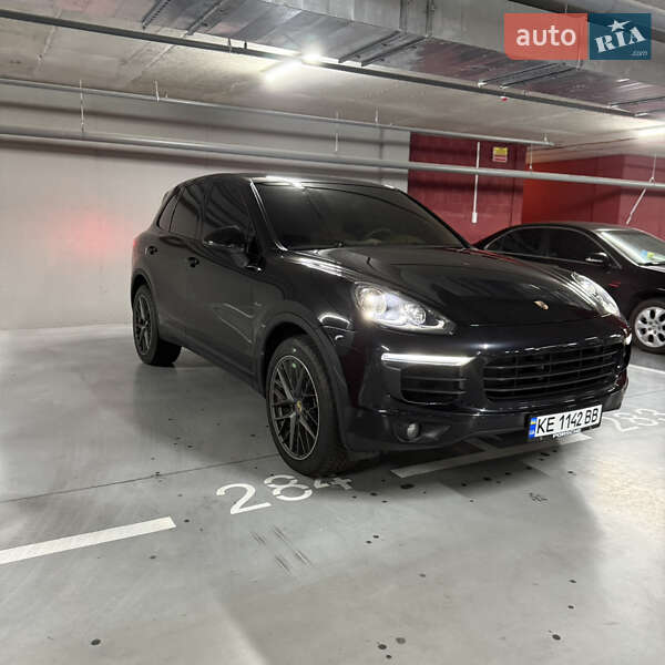 Внедорожник / Кроссовер Porsche Cayenne 2014 в Днепре