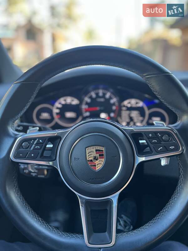 Внедорожник / Кроссовер Porsche Cayenne 2018 в Львове фото 11 Внедорожник / Кроссовер Porsche Cayenne 2018 в Львове