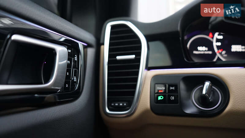 Позашляховик / Кросовер Porsche Cayenne 2018 в Львові