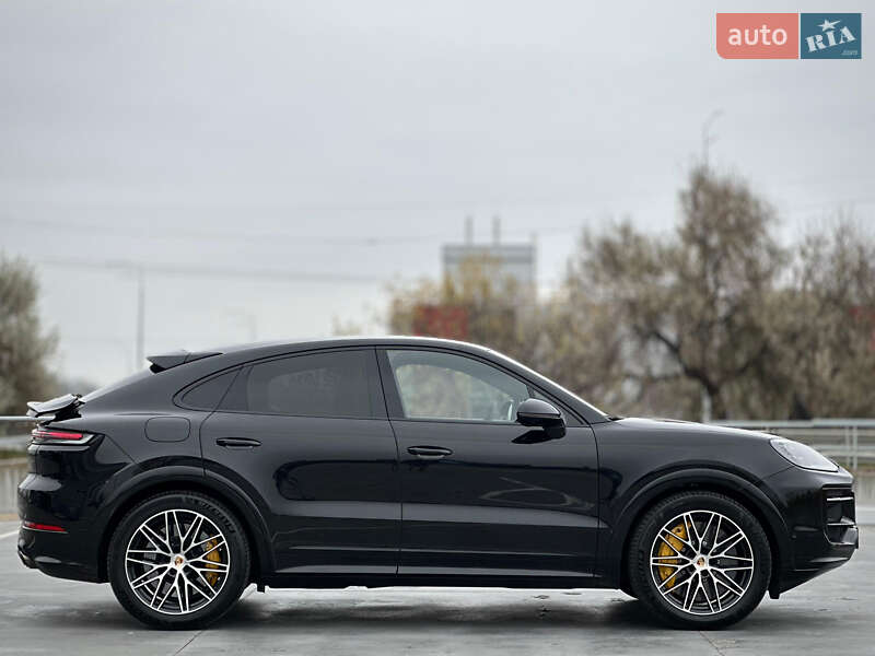 Позашляховик / Кросовер Porsche Cayenne 2024 в Києві