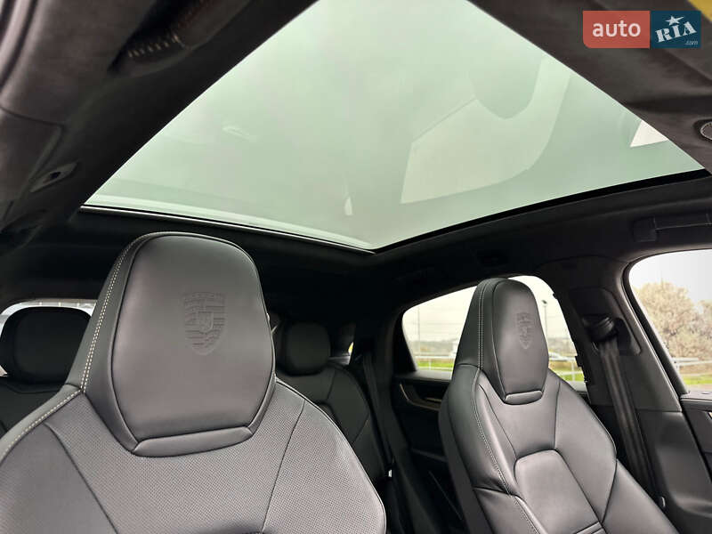 Позашляховик / Кросовер Porsche Cayenne 2024 в Києві