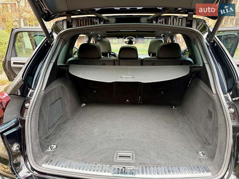 Внедорожник / Кроссовер Porsche Cayenne 2016 в Киеве фото 35 Внедорожник / Кроссовер Porsche Cayenne 2016 в Киеве