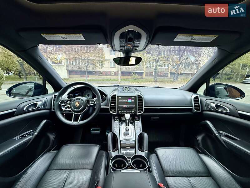 Внедорожник / Кроссовер Porsche Cayenne 2016 в Киеве фото 72 Внедорожник / Кроссовер Porsche Cayenne 2016 в Киеве