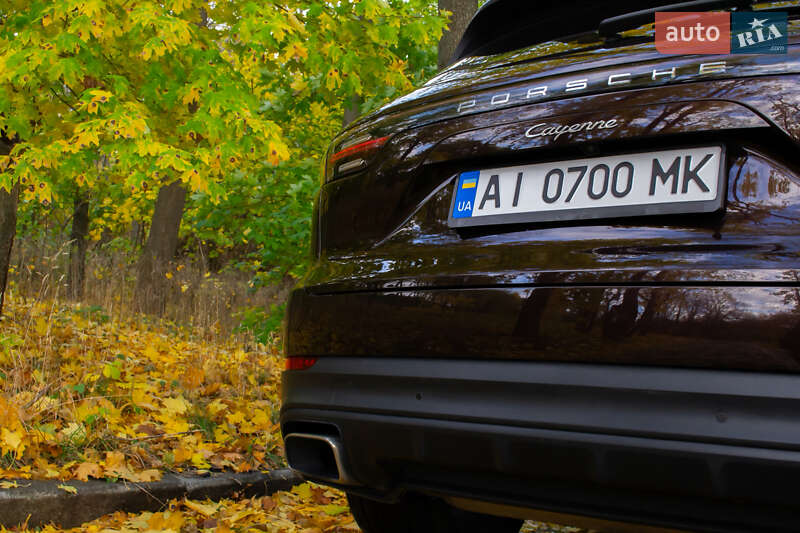 Внедорожник / Кроссовер Porsche Cayenne 2018 в Киеве