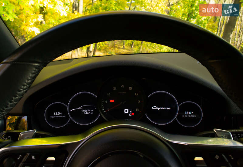 Внедорожник / Кроссовер Porsche Cayenne 2018 в Киеве
