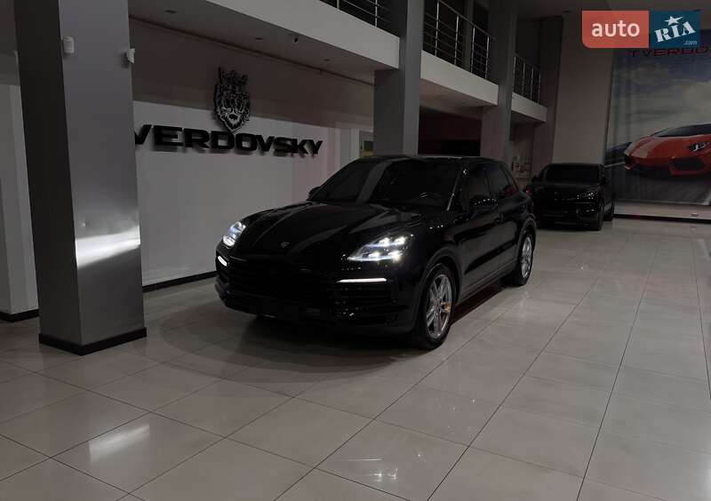 Внедорожник / Кроссовер Porsche Cayenne 2019 в Одессе