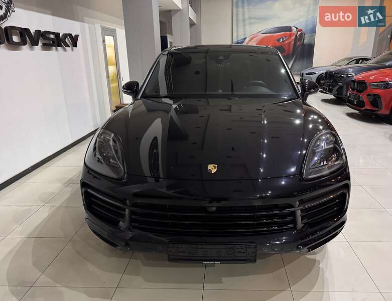 Внедорожник / Кроссовер Porsche Cayenne 2019 в Одессе